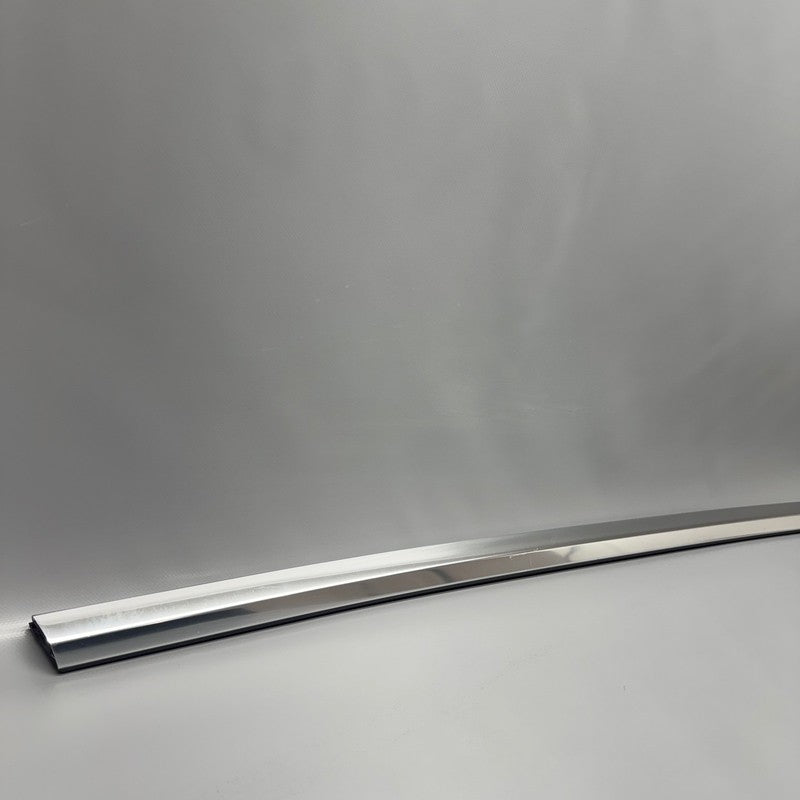 TESLA MODEL 3 DOOR WINDOW MOLDING RIGHT FRONT 2017-2019 2020 2021 2022