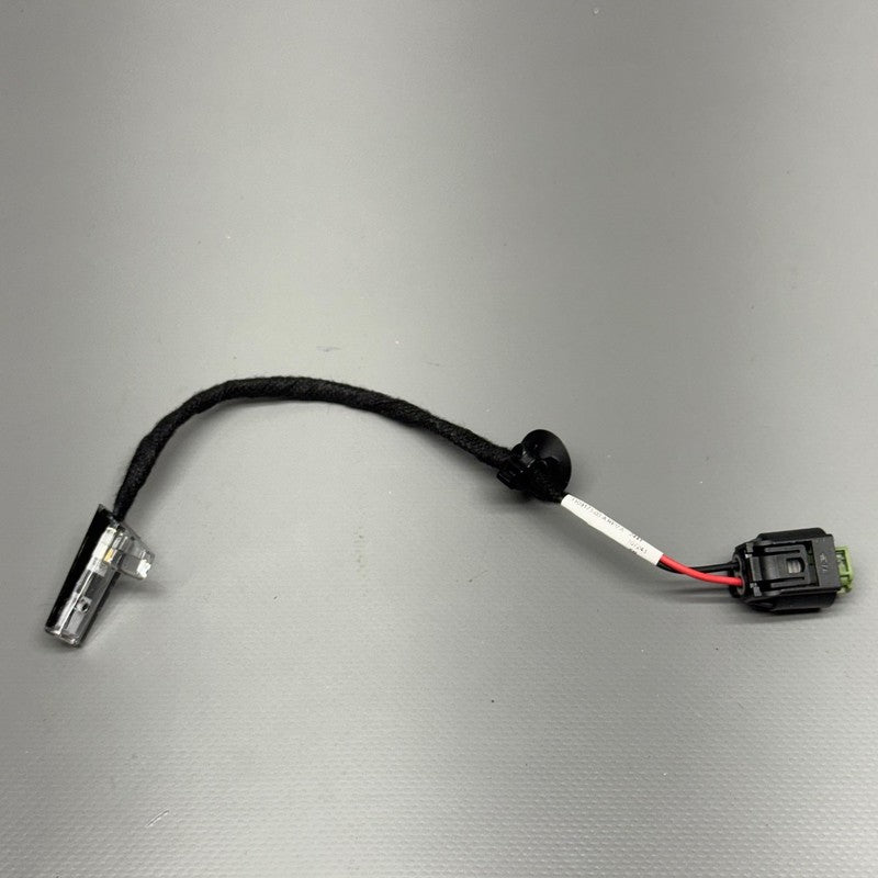 1109173-00-A TESLA MODEL S DOOR HANDLE LED LIGHT LEFT 2016 2017 2018 2019 2020 OEM 