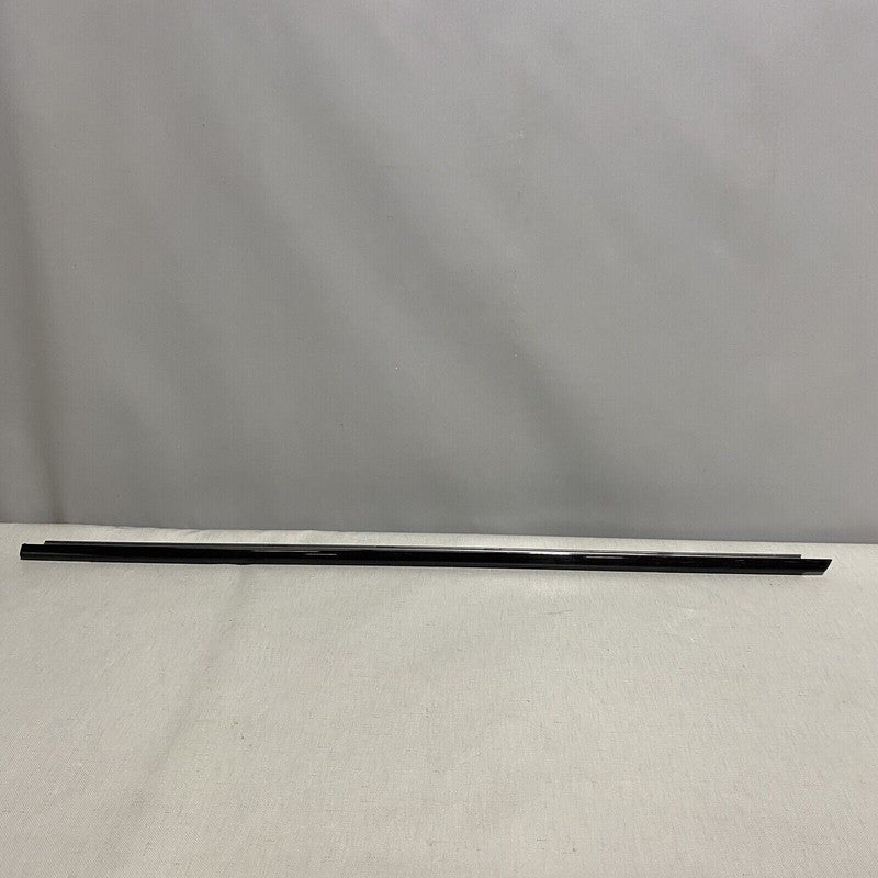 7P5837475H PORSCHE CAYENNE 958 DOOR WINDOW BELT MOLDING LEFT OEM 2011 12 13 14 15 16 2017