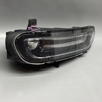 68273052A JEEP GRAND CHEROKEE FOG LIGHT 2017 2018 2019 2020 2021 OEM 68273052A