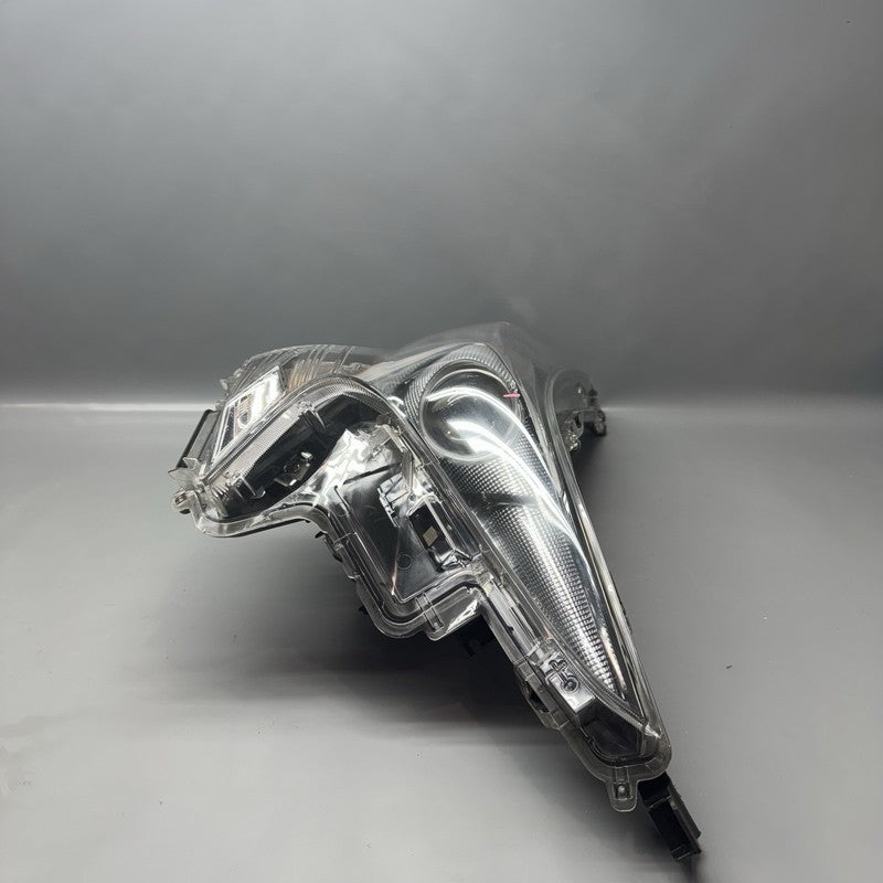 TOYOTA PRIUS HEADLIGHT RIGHT PASSENGER 2016 2017 2018 LED OEM