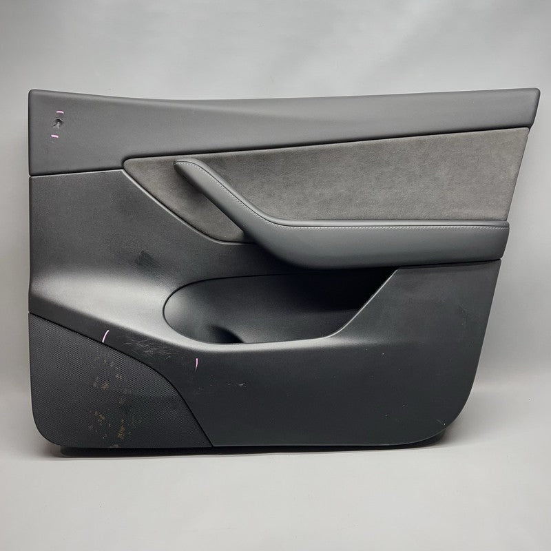 1497295-91-D TESLA MODEL Y DOO RPANEL RIGHT FRONT 2020 2021 2022 2023 OEM 1497295-91-D