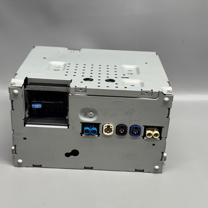MERCEDES BENZ GLC300 RADIO RECIVER CONTOL MODULE 2018 2019 OEM A205900
