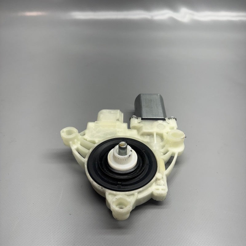 BMW I5 DOOR WINDOW MOTOR LEFT REAR 2024 2025 OEM 5A28AC4