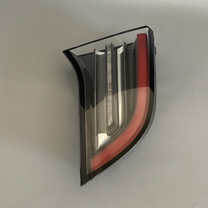 1502088-91-B TESLA MODEL 3,Y INNER TAIL LIGHT LEFT SIDE 2017 2018 2019 2020 2021 2022 OEM