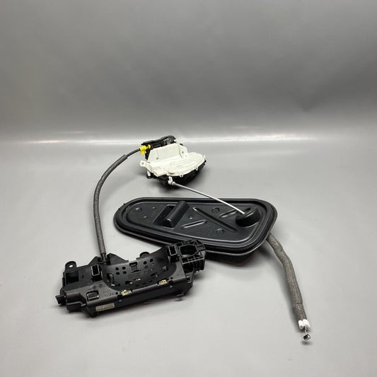 8X1837016E AUDI A4 A5 LOCK LATCH RIGHT 8X1837016E 2021 2022 OEM