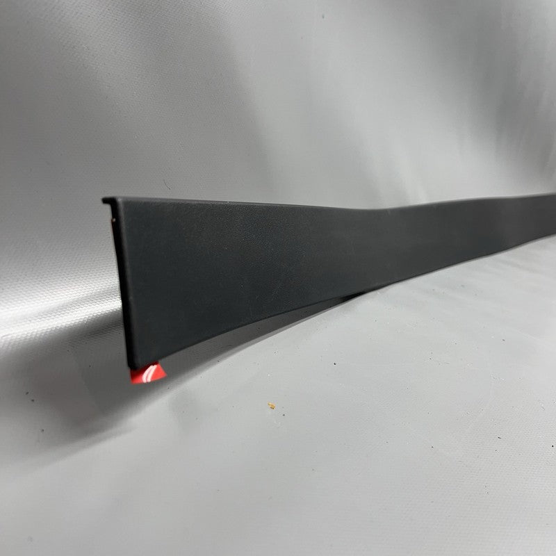 1035120-00-F TESLA MODEL X DOOR MOULDING TRIM RIGHT 2016 2017 2018 2019 2020 OEM 1035120-00-F