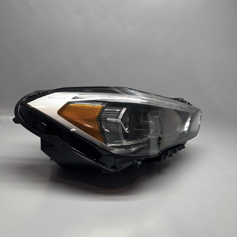 63115A01176 BMW X1 HEADLIGHT RIGHT PASSENGER 2020 2021 2022 LED 63115A01176 OEM