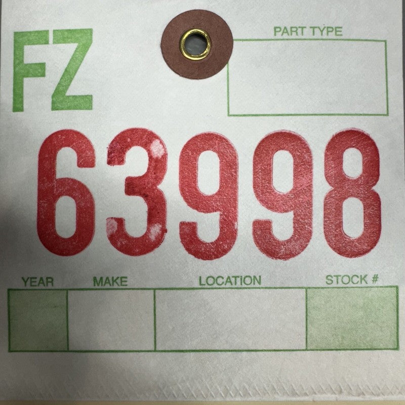 1077392-00-F TESLA MODEL 3 FOG LIGHT RIGHT PASSENGER 2017 18 19 20 21 2022 OEM 1077392-00-F