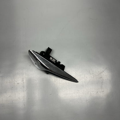 1125106-77-E TESLA MODEL 3 FENDER CAMERA MARKER LEFT 2018 2019 2020 2021 1125106-77-E