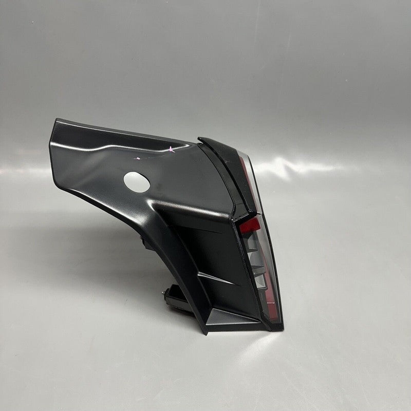 TESLA MODEL 3 TAIL LIGHT RIGHT PASSENGER 2017 2018 2019 2020 2021 1077