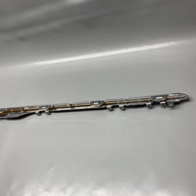 1024575-00-G TESLA MODEL S ROCKER MOLDING TRIM LEFT 2016 2017 2018 2019 OEM 1024575-00-G