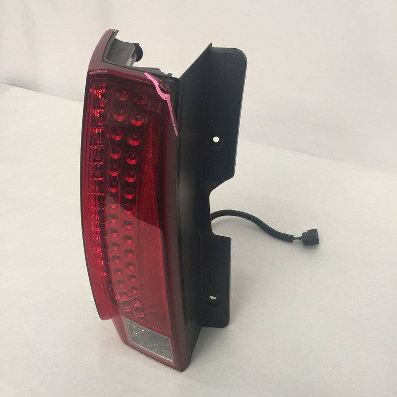 15890422 CADILLAC ESCALADE TAIL LIGHT LEFT DRIVER 2007 08 09 10 11 12 13 2014 OEM