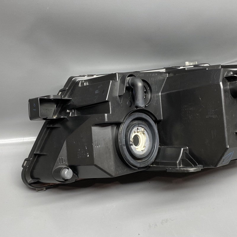 DODGE JOURNEY HEADLIGHT RIGHT PASSENGER HALOGEN OEM 2014 15 2016 17 18