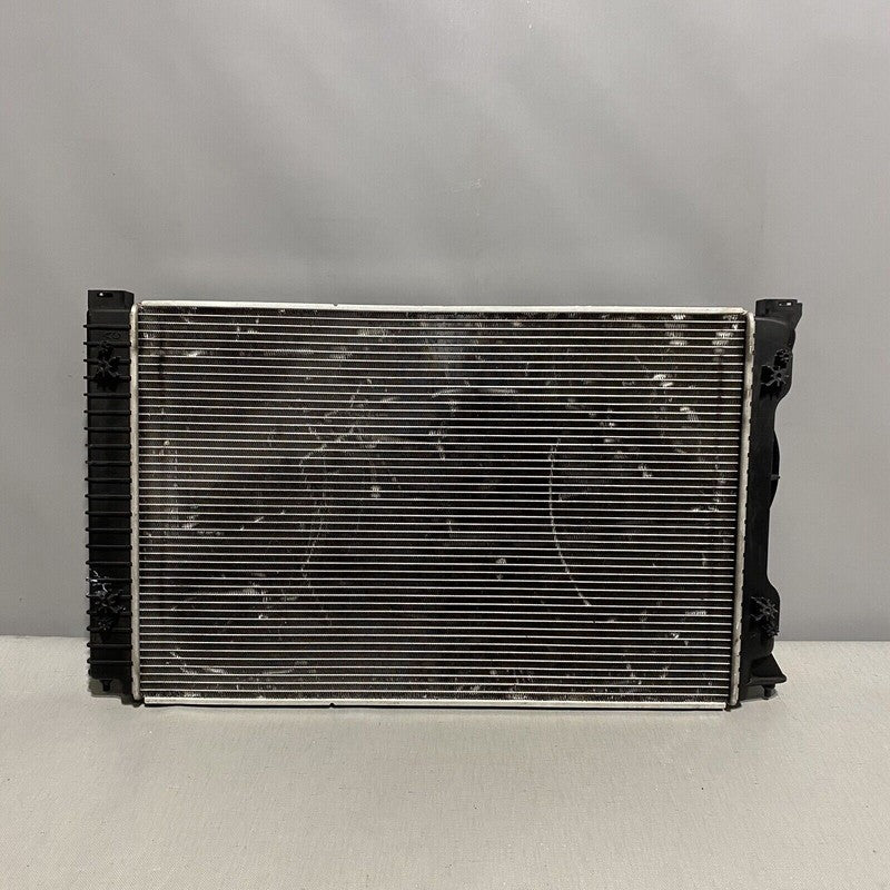 4F0121251M AUDI A6 V6 COOLING RADIATOR 4F0121251M OEM 2005 2006 2007 2008 2009 2010 2011 