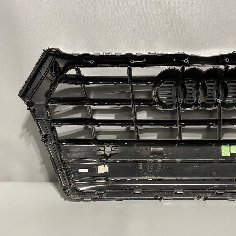 81A853651C AUDI Q5 GRILLE S-LINE 80A853651C OEM 2017 2018