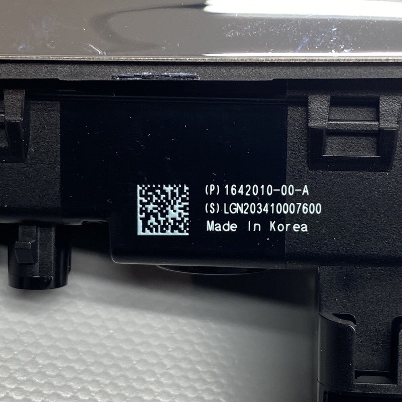 1642010-00-A TESLA MODEL Y FENDER MARKER CAMERA LEFT DRIVER 2020 2021 2022 2023 OEM