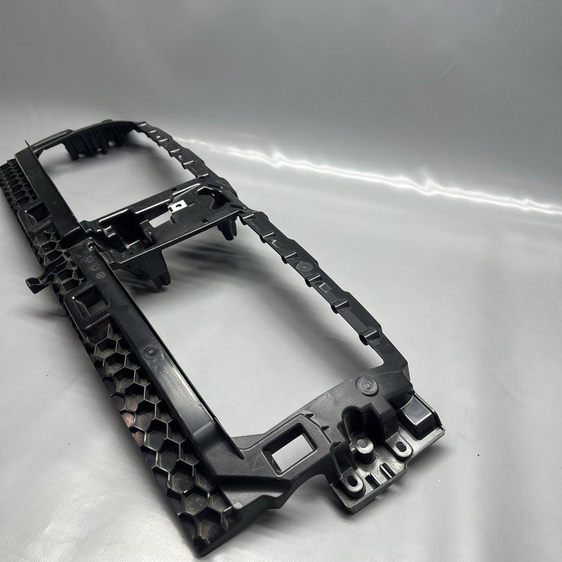 9498817 BMW I4 FRONT AIR SHUTTER FRAME 2022 2023 2024 OEM 9498817