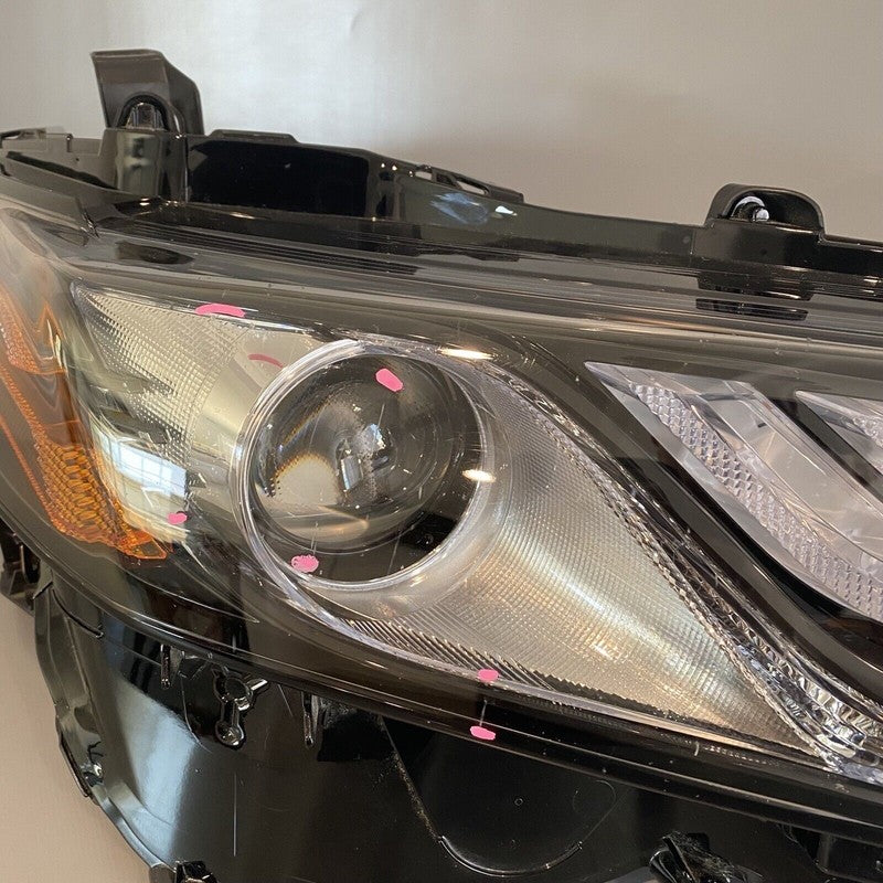 TOYOTA CAMRY HEADLIGHT RIGHT PASSENGER LED 2018 2019 2020 OEM