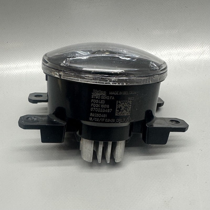 670033497 MASERATI LEVANTE FOG LIGHT LEFT RIGHT 2017 2018 2019 2020 OEM 670033497