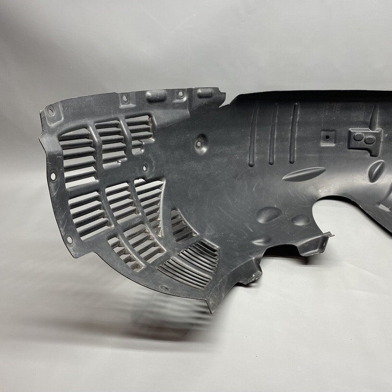 420821171E AUDI R8 SPYDER FENDER LINER LEFT FRONT 420821171E 2011 2012 2013 2014 2015 OEM