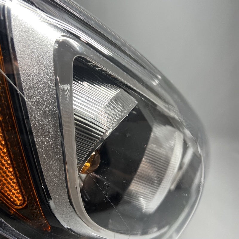 SUBARU IMPREZA HEADLIGHT RIGHT PASSENGER 2017 2018 2019 HALOGEN OEM