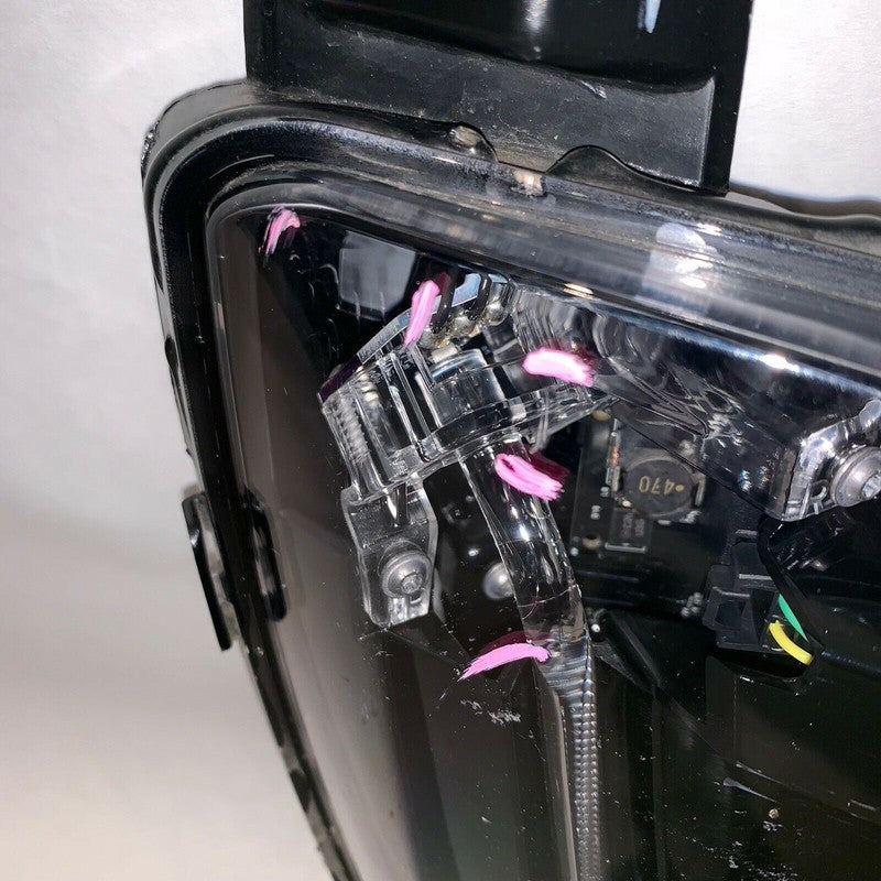 102401700A TESLA MODEL S RIGHT PASSENGER SIDE FOG LIGHT 2012 2013 2014 2015 2016 OEM