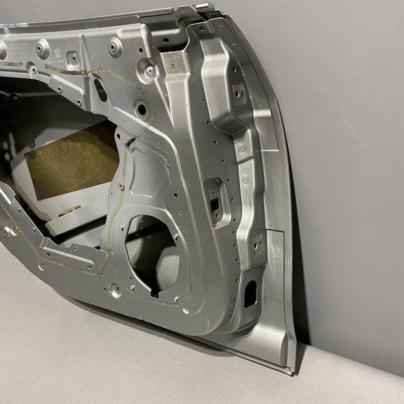 24560 MASERATI QUATTROPORTE DOOR LEFT REAR OEM 2014 2015 2016 2017 2018