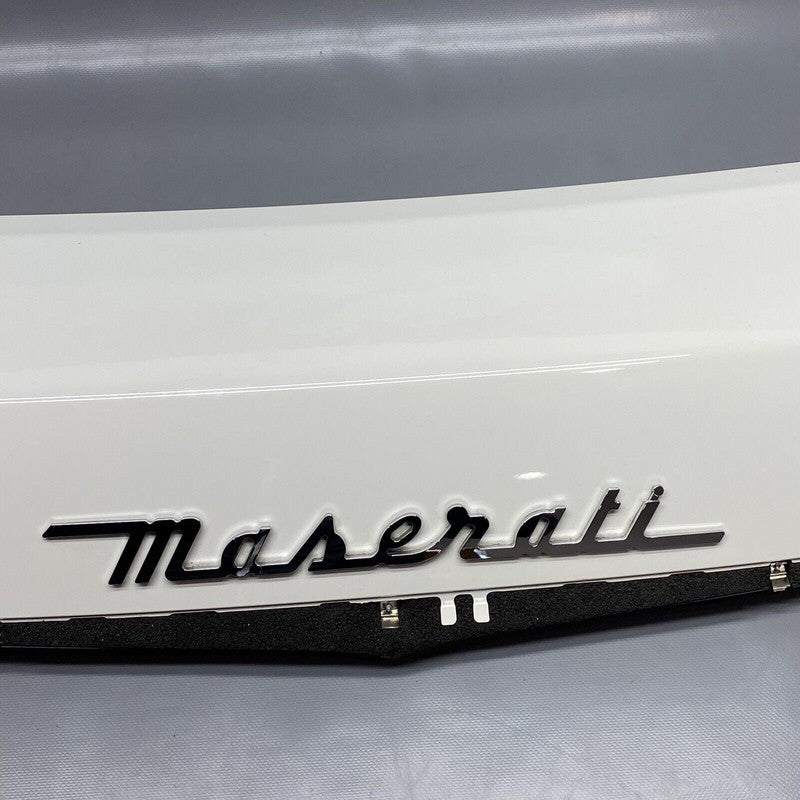 670042733 MASERATI LEVANTE TAILGATE SPOILER WING 670042733 2016 2017 2018 2019 OEM