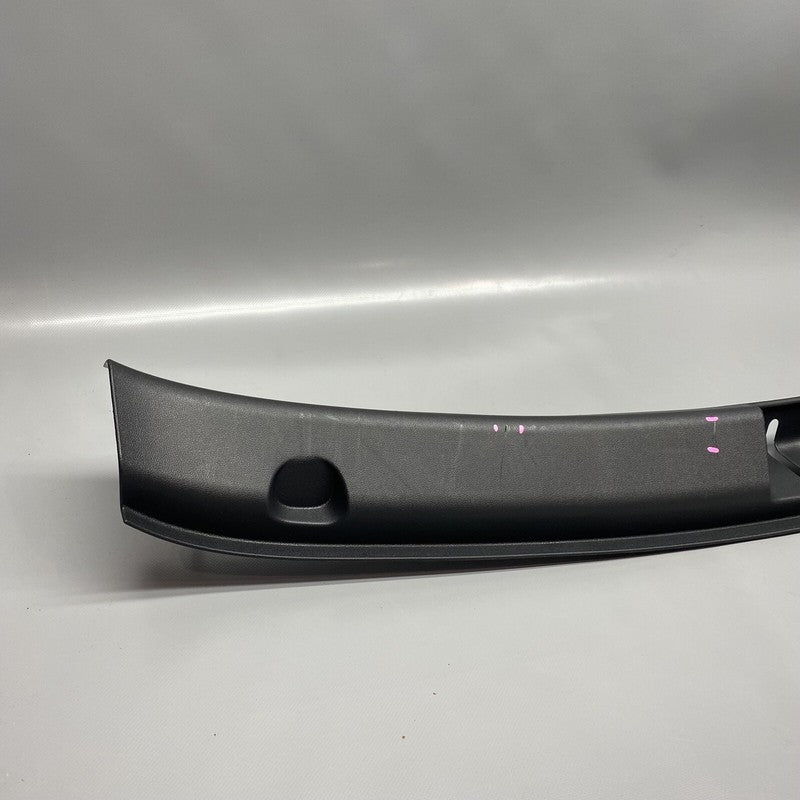 1494631-00-C TESLA MODEL Y TRUNK SILL LOWER TRIM 1494631-00-C 2020 2021 2022 OEM