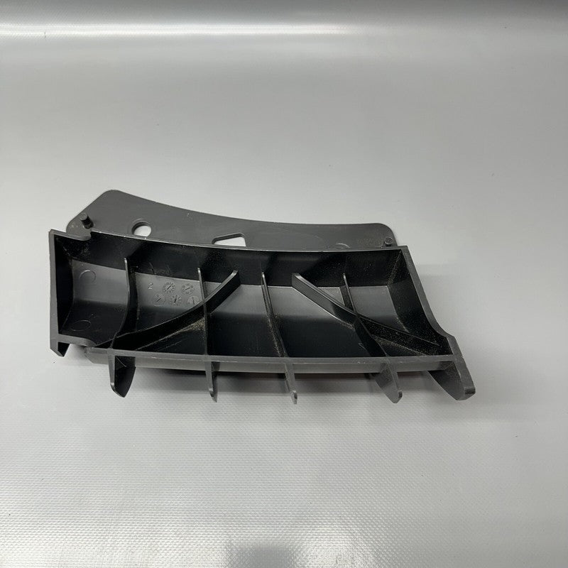 1084169-00-B TESLA MODEL 3 BUMPER BRACKET LEFT CENTER UPPER 2017 2018 2019 2020 OEM 