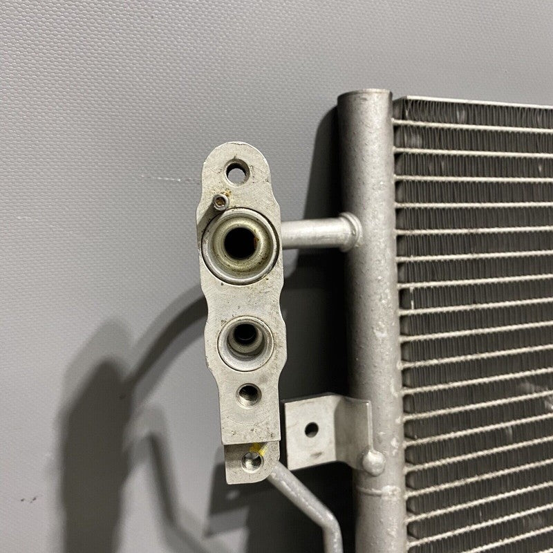 AH32-19C600-AC LAND ROVER LR4 AC CONDENSER AH32-19C600-AC OEM 2012 2013 2014 2015 2016