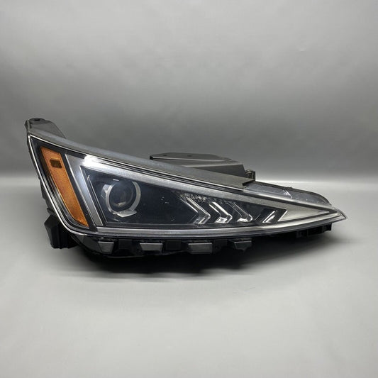 92102F3500 HYUNDAI ELANTRA HEADLIGHT RIGHT PASSENGER 92102F3500 2019 2020 HALOGEN OEM