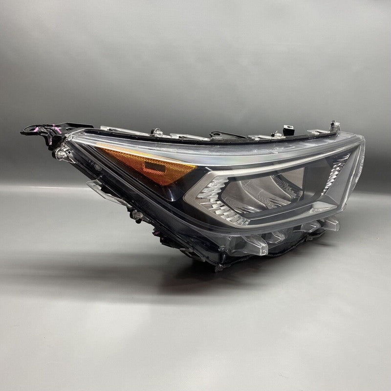 RAV 4 TOYOTA RAV 4 HEADLIGHT RIGHT PASSENGER 2019 2020 2021 2022 LED OEM