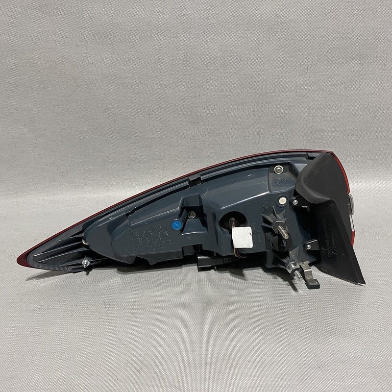 HS73-13404-AD FORD FUSION TAIL LIGHT RIGHT PASSENGER HS73-13404-AD 2017 2018 2019 LED OEM