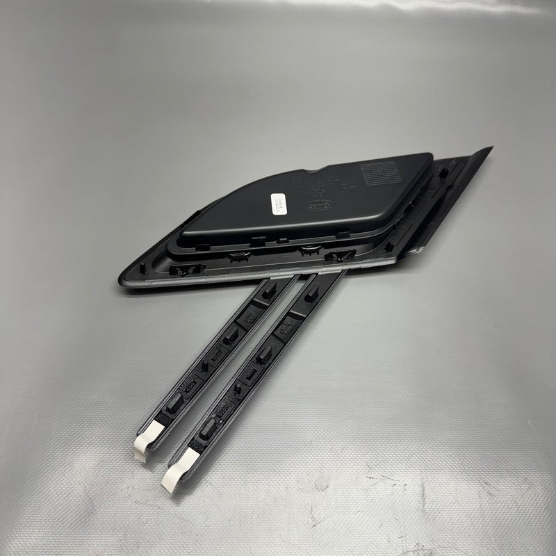 RANGE ROVER SPORT FENDER GRILLE RIGHT 2014 2015 2016 OEM DK62-280B10-A