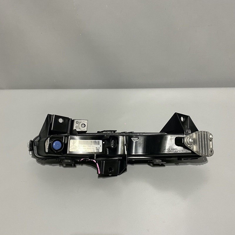 97063108251 PORSCHE PANAMERA HYBRID FOG LIGHT RIGHT SIDE LED 97063108251 OEM 2014 2015 2016 