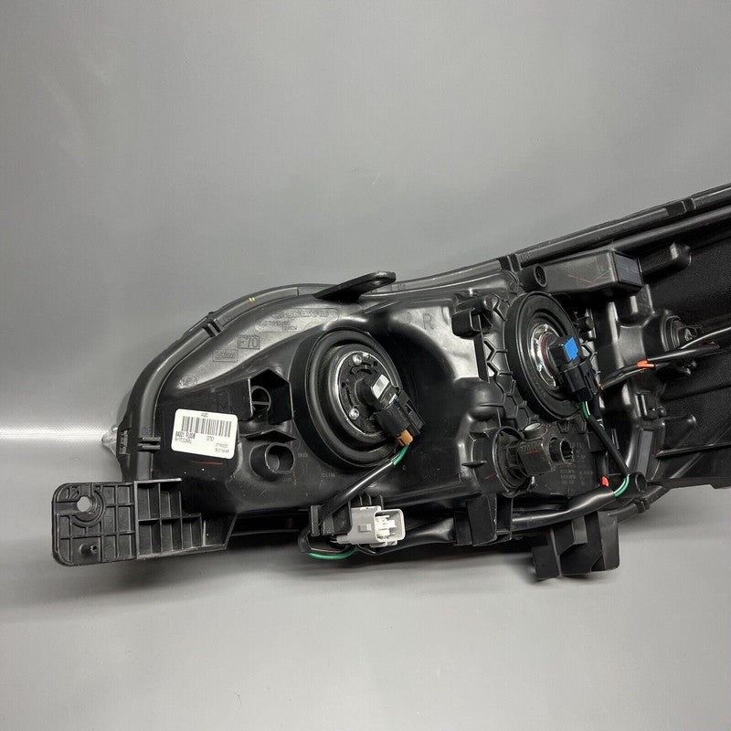SUBARU IMPREZA HEADLIGHT RIGHT PASSENGER 2017 2018 2019 HALOGEN OEM