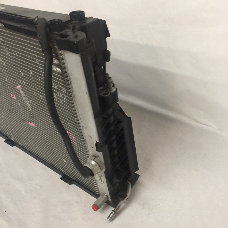 17117534904-01  /  7553664-01 BMW 745 E65 COOLING RADIATOR AC CONDESER AND COOLERS 2002 2003 2004 2005 OEM