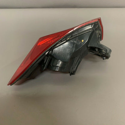 63217372786-01 BMW 328 335 TAIL LIGHT RIGHT PASSENGER 63217372786-01 2012 2013 2014 2015 SEDAN 