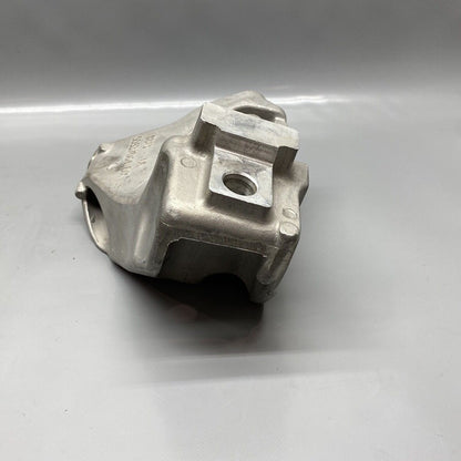 50537064DX ALFA ROMEO STELVIO ENGINE MOUNT BRACKET RIGHT 2017 2018 2019 OEM 50537064DX