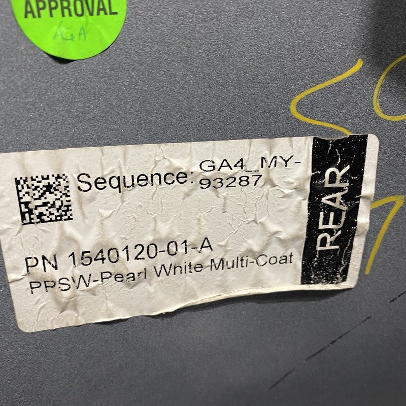 1540120-01-A TESLA MODEL Y REAR BUMER 2020 2021 2022 OEM 1540120-01-A