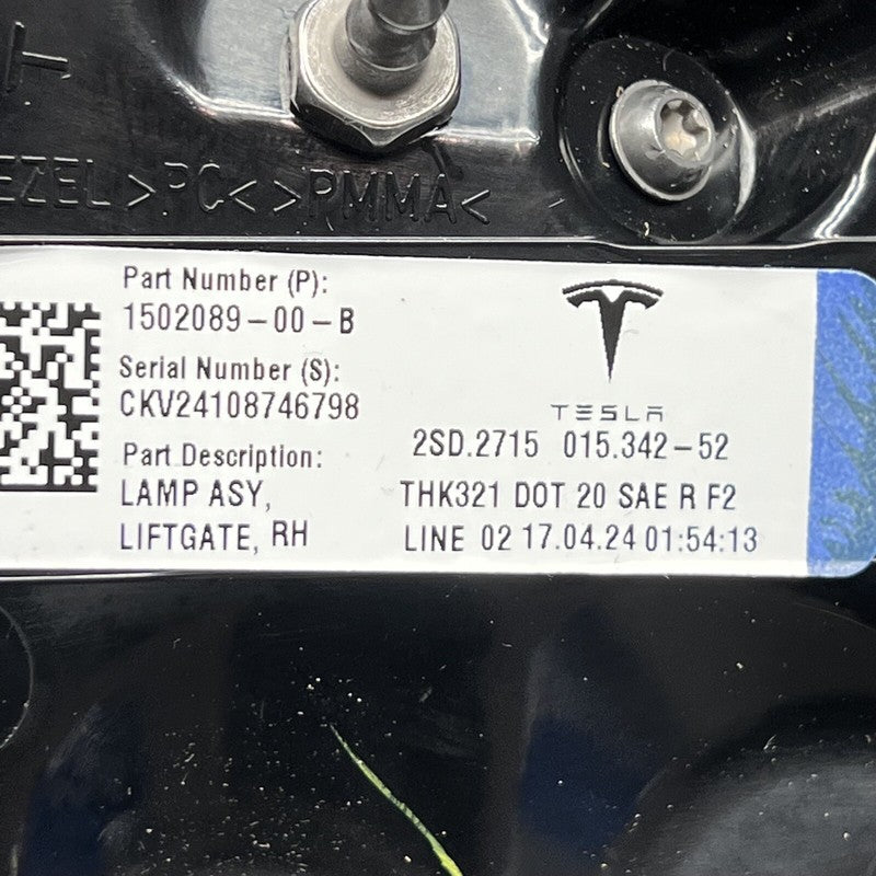 TESLA MODEL Y TAIL LIGHT TRUNK RIGHT PASSENGER 2020 21 22 23 2024 1502