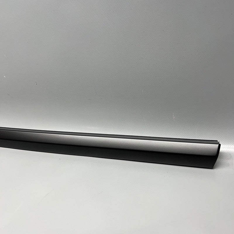 TESLA MODEL 3 DOOR WINDOW BELT MOLDING LEFT FRONT 2016-2019 2020 2021 