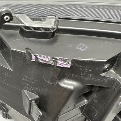 RAV 4 TOYOTA RAV 4 HEADLIGHT RIGHT PASSENGER 2019 2020 2021 2022 LED OEM