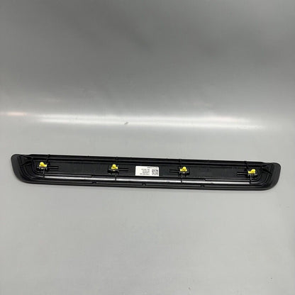 7407387 BMW 330 DOOR SILL PLATE LEFT FRONT 2019 2020 2021 OEM 7407387