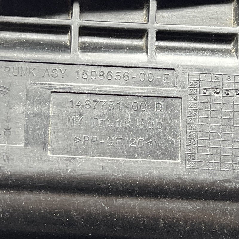 1508656-00-E TESLA MODEL Y TRUNK CARGO STORAGE REAR 2020 2021 2022 2023 OEM 1508656-00-E