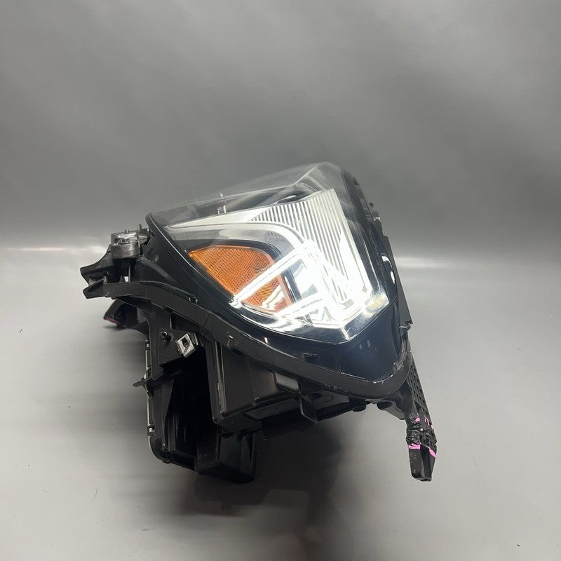 84664073 GMC TERRAIN HEADLIGHT LEFT DRIVER 2018 2019 2020 2021 XENON OEM 84664073
