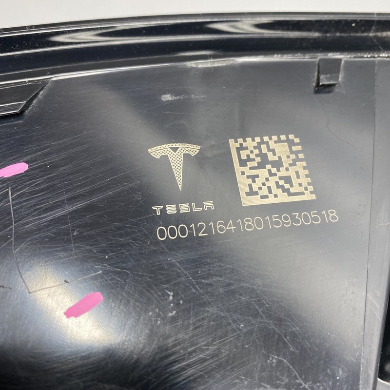 MODEL 3 TESLA MODEL 3 TAIL LIGHT LEFT DRIVER SIDE LED OEM 2017 2018 2019 2020 2021 2022