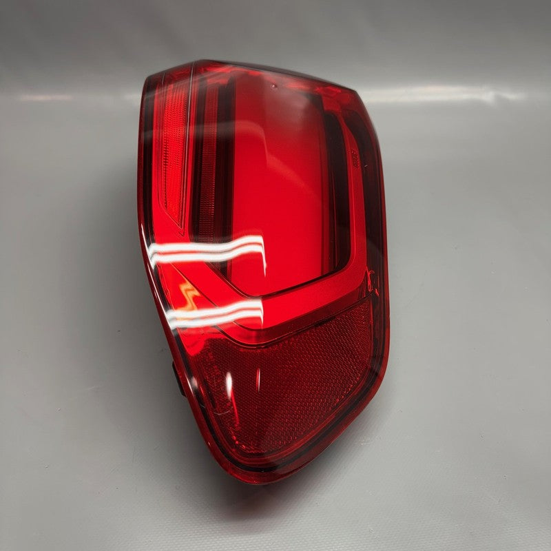 BMW X7 TAIL LIGHT RIGHT PASSENGER 2019 2020 2021 2022 OEM H45A164A605